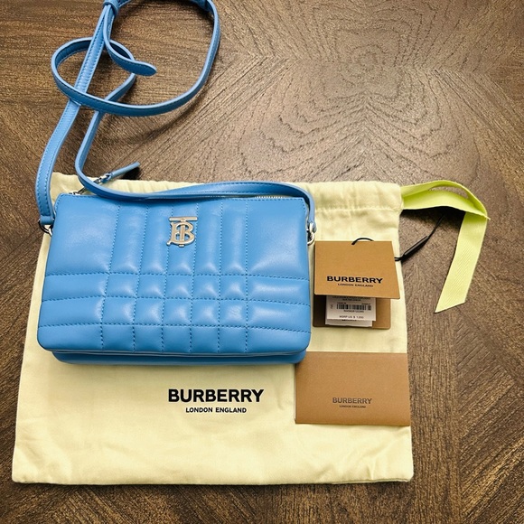 Burberry Lola - Picture 2 of 8